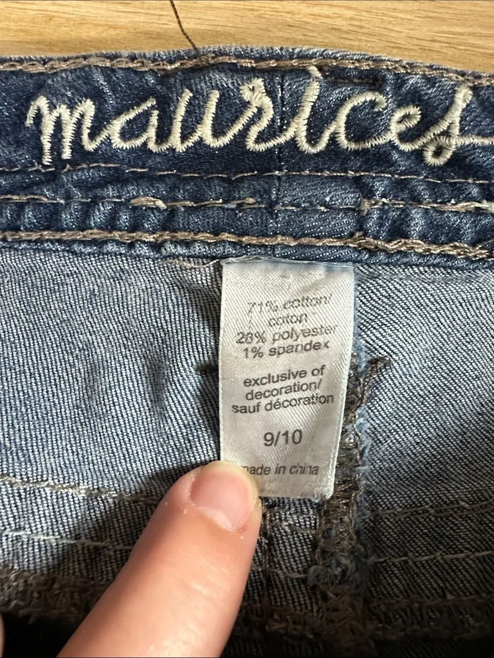 Maurices Women's Medium Blue Cropped Stretch Skinny Jeans
